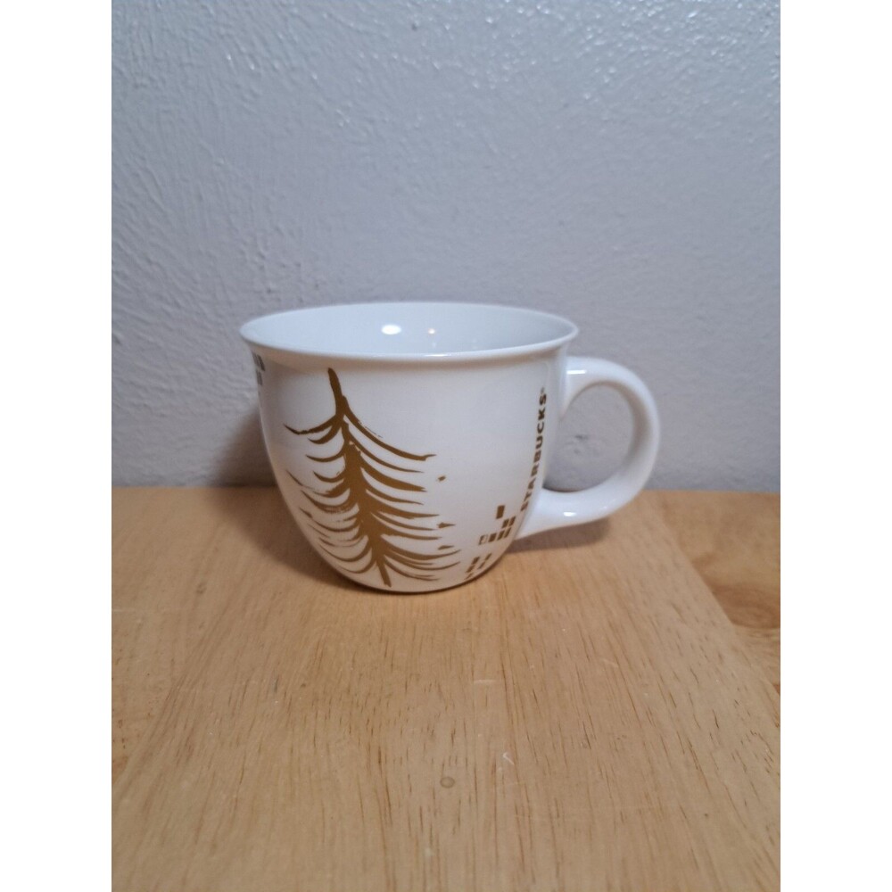 2014 Starbucks Christmas Holiday Gold Tree 14 oz Coffee Cup